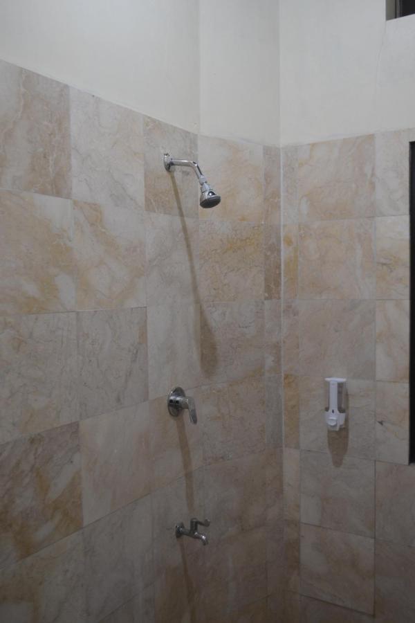 Hotel Batukaras Kalaras Εξωτερικό φωτογραφία