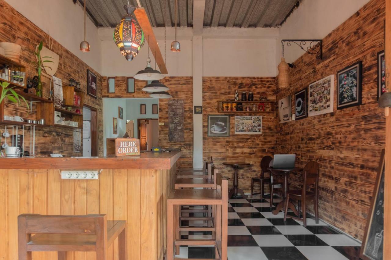 Hotel Batukaras Kalaras Εξωτερικό φωτογραφία