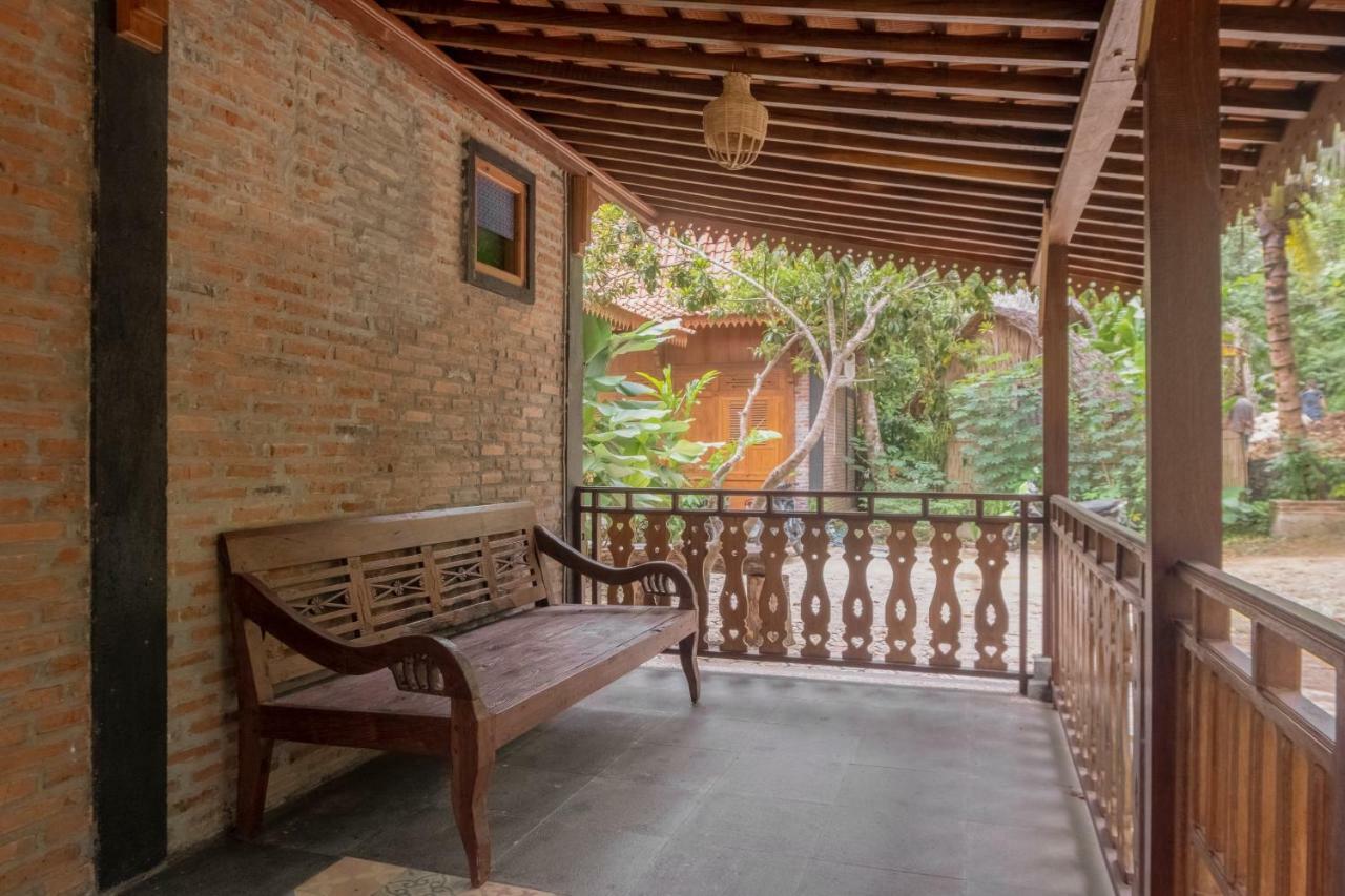 Hotel Batukaras Kalaras Εξωτερικό φωτογραφία